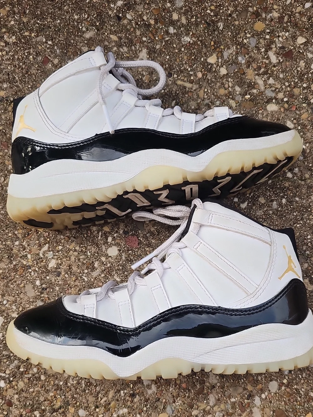 Jordan 11 Retro Gratitude Defining Moments White Black Gold Jumpman Youth 1